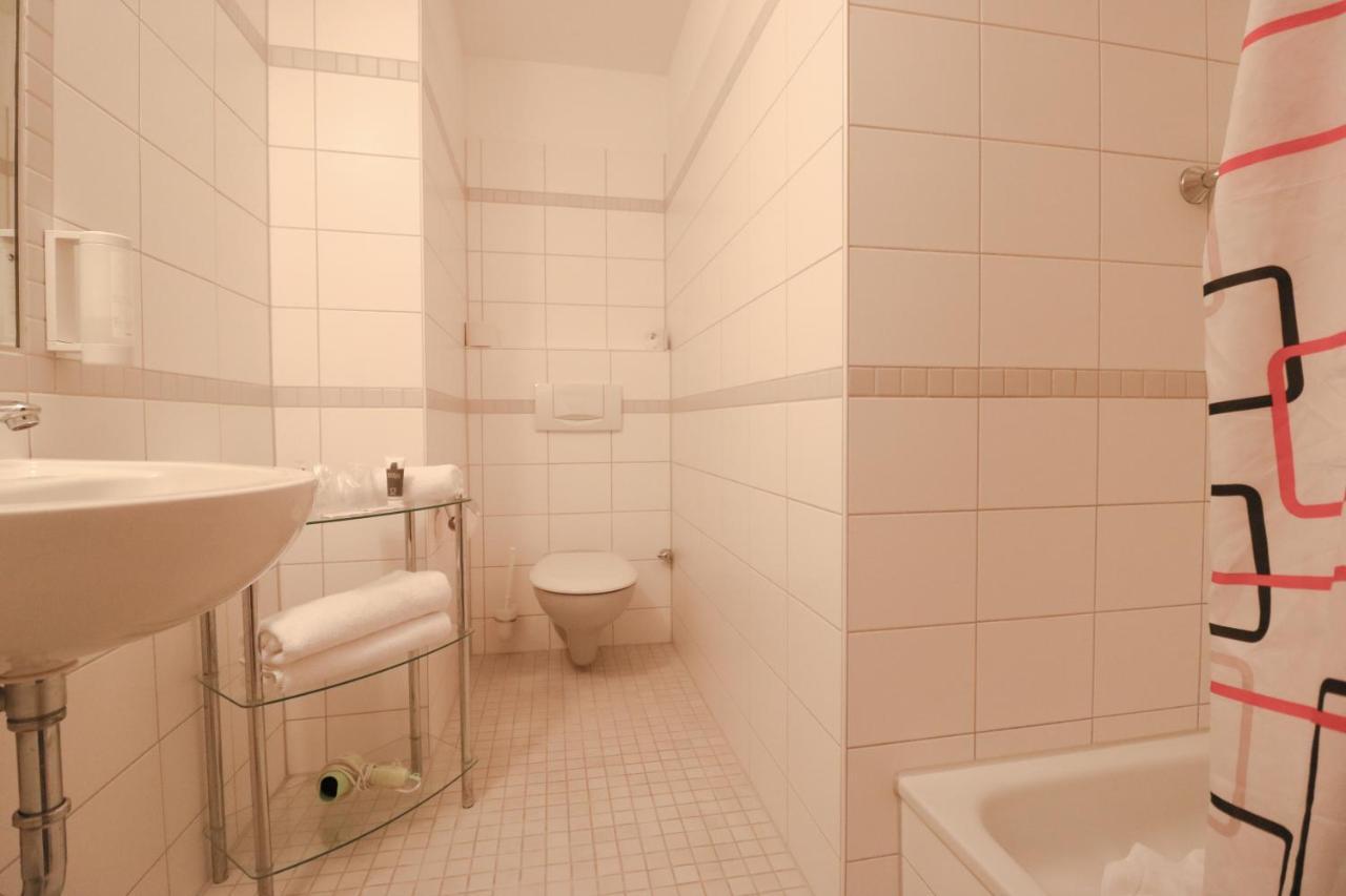 إسن Petul Apart Hotel Ernestine المظهر الخارجي الصورة