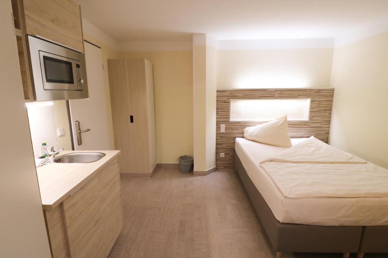 إسن Petul Apart Hotel Ernestine المظهر الخارجي الصورة