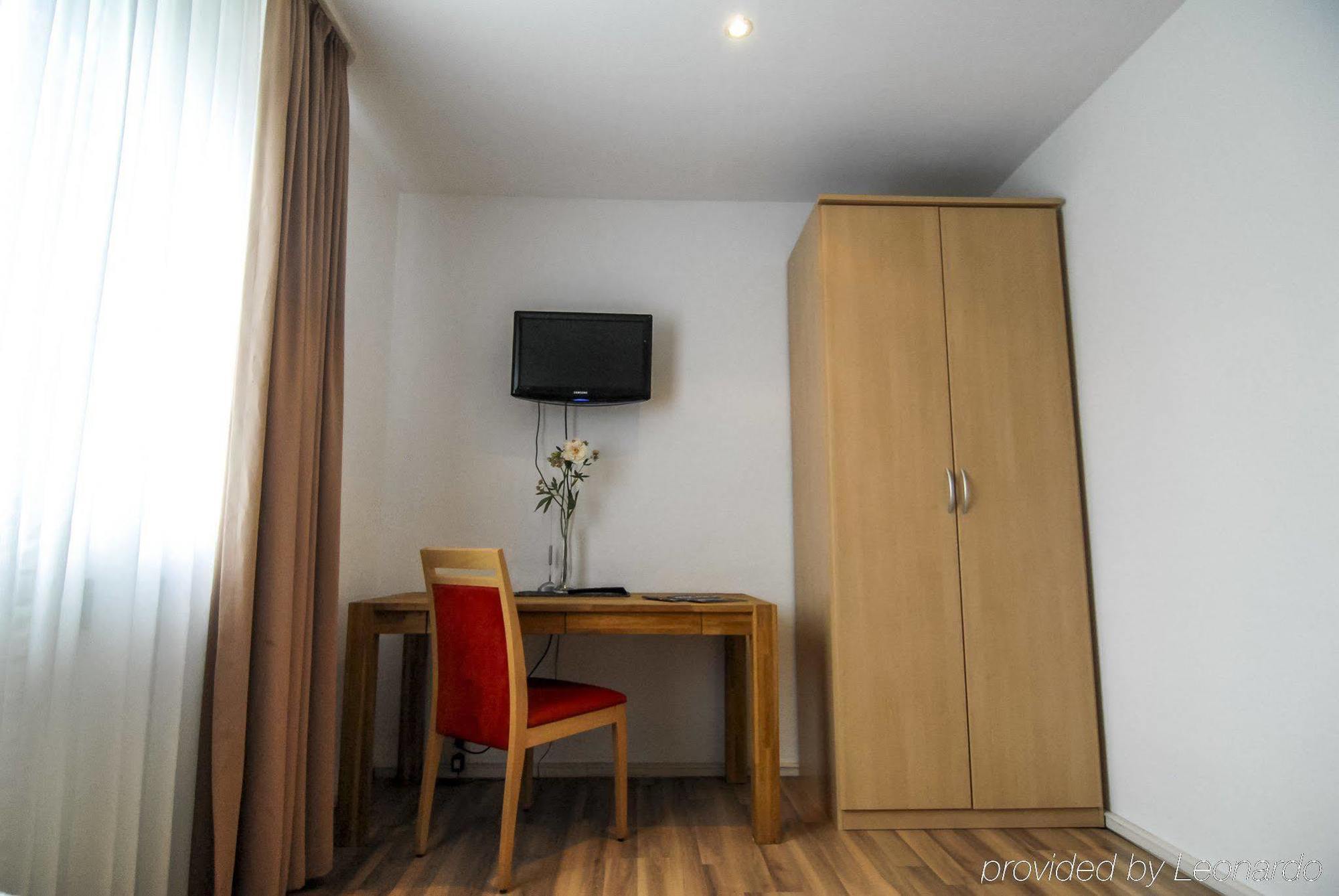 إسن Petul Apart Hotel Ernestine المظهر الخارجي الصورة