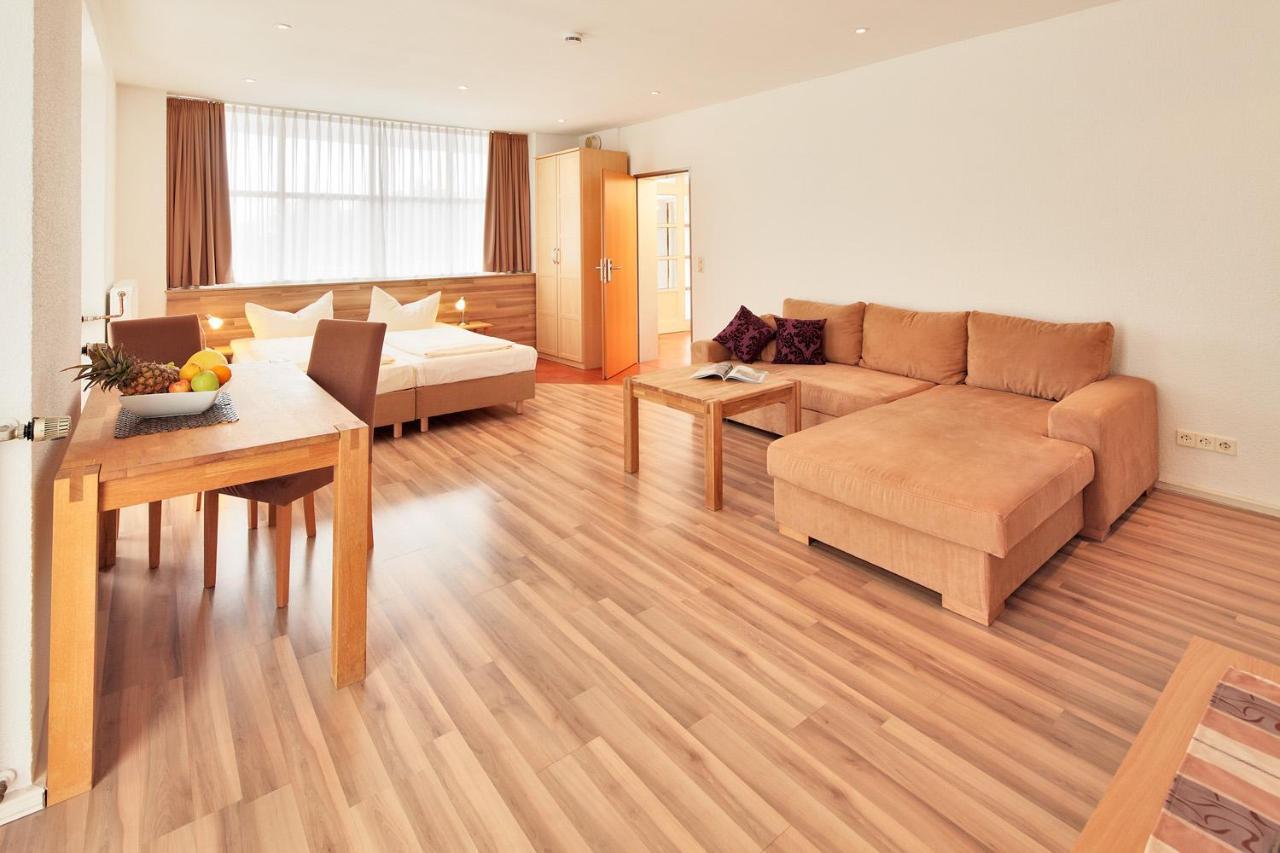 إسن Petul Apart Hotel Ernestine المظهر الخارجي الصورة